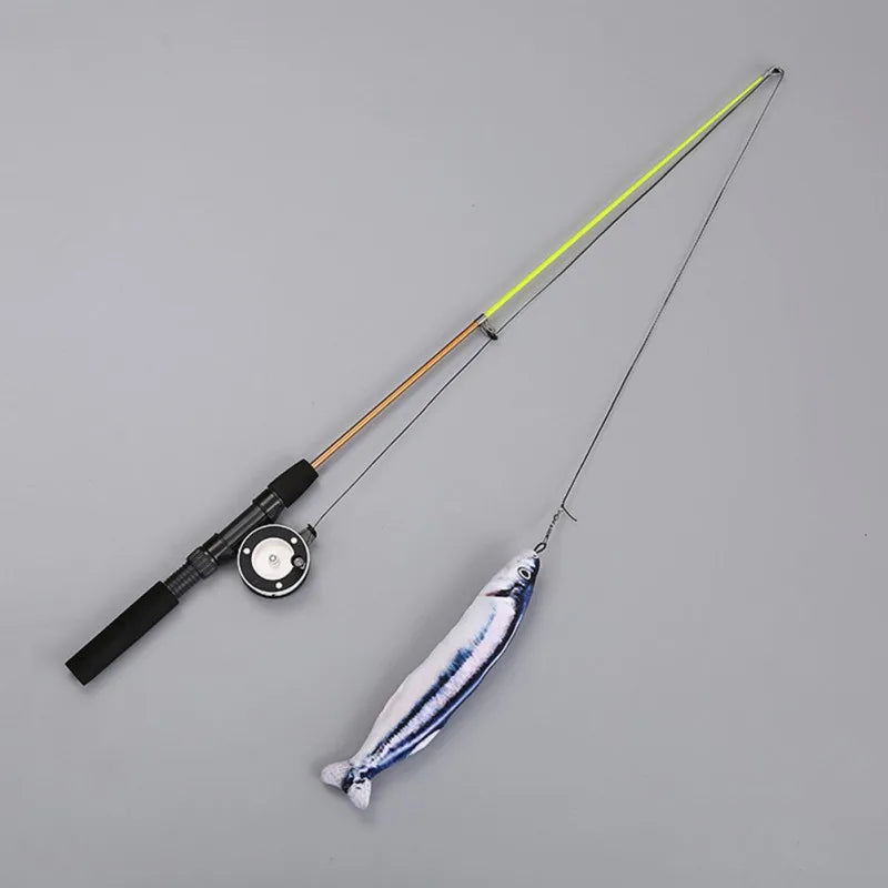 Retractable Fishing Rod Cat Teaser Toy with Feathers