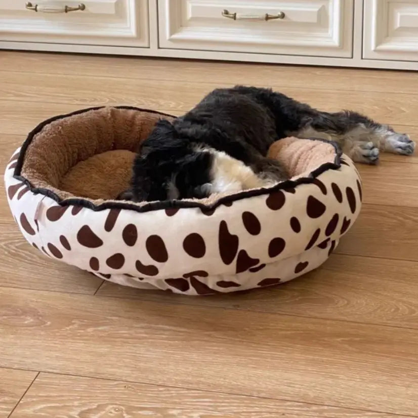 Round Dog & Cat Bed – Plush, Breathable, Cozy Nest